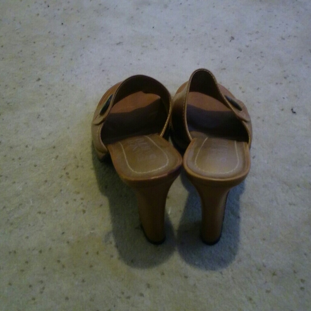 Shoes - Picture 3 of 3